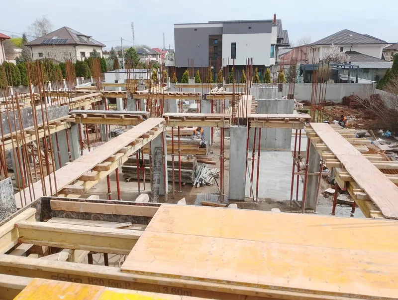 Fundații pentru construcție — foto 4 (săpătură fundație / turnare)