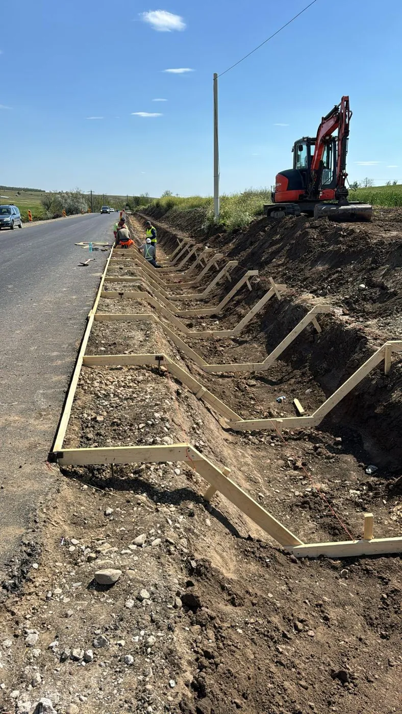 Rigole carosabile și șanțuri betonate — foto 8 (rigole montate)