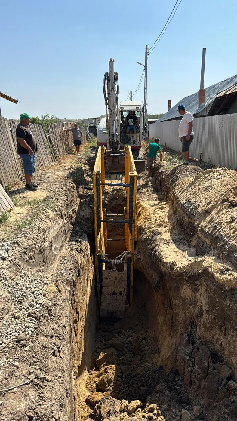 Extindere apă și canalizare — UAT Matca — foto 6 (lucrări rețea apă / canalizare)